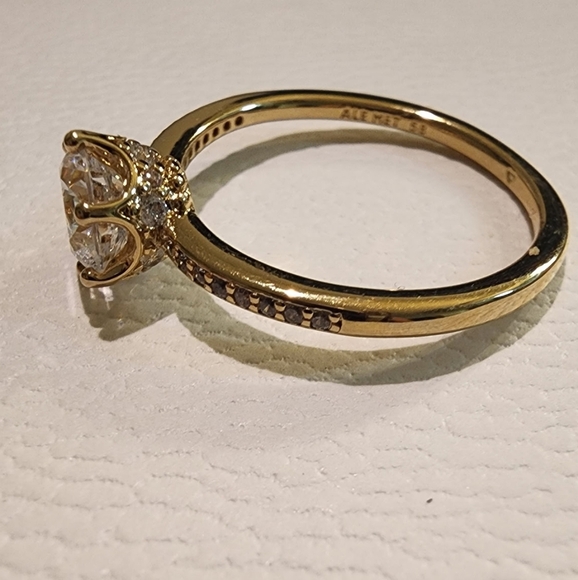 Pandora Clear Sparkling Crown Solitaire Ring - Picture 12 of 12